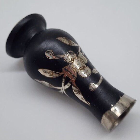 Vintage Black & Silver Miniature Floral Metal Vase With Engraved Base - Picture 10 of 10